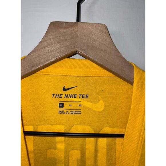 Nike Aaron Rodgers Shirt Green Bay Packers Yellow Tee XL X-Large NFL - Picture 4 of 8